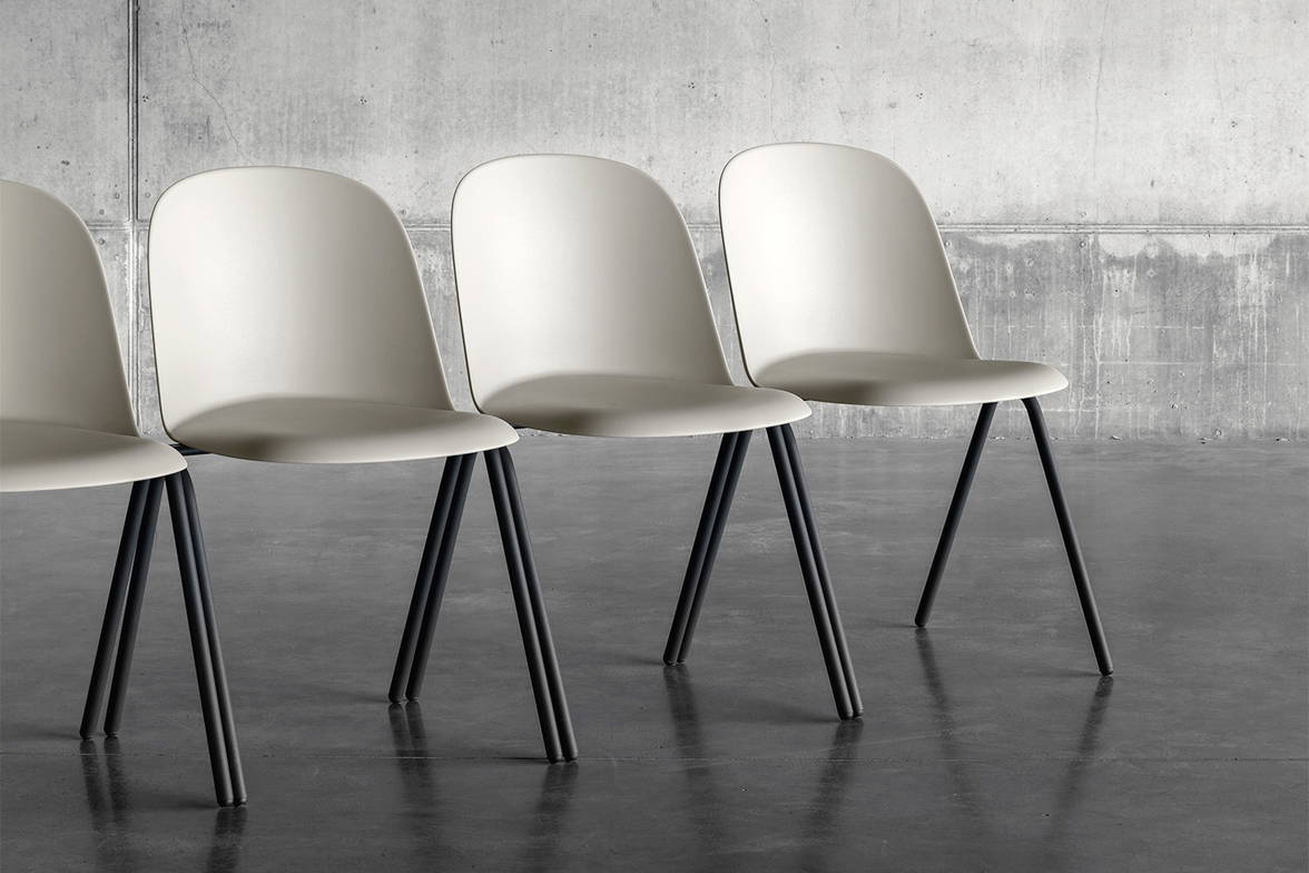 Mariolina EDU Conference Chair designed by E-ggs Studio Mariolina EDU Conference Chair designed by E-ggs Studio