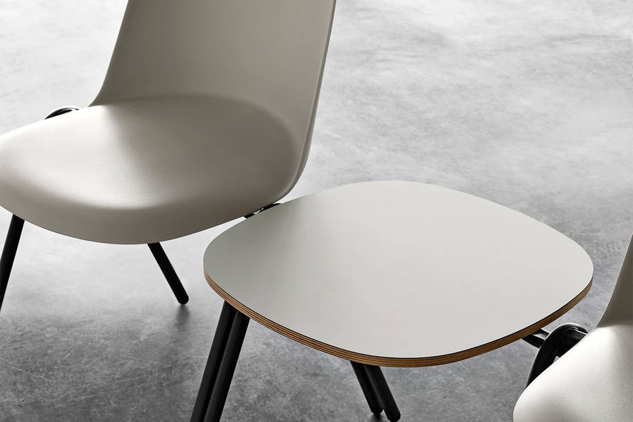 Mariolina Edu Side Table