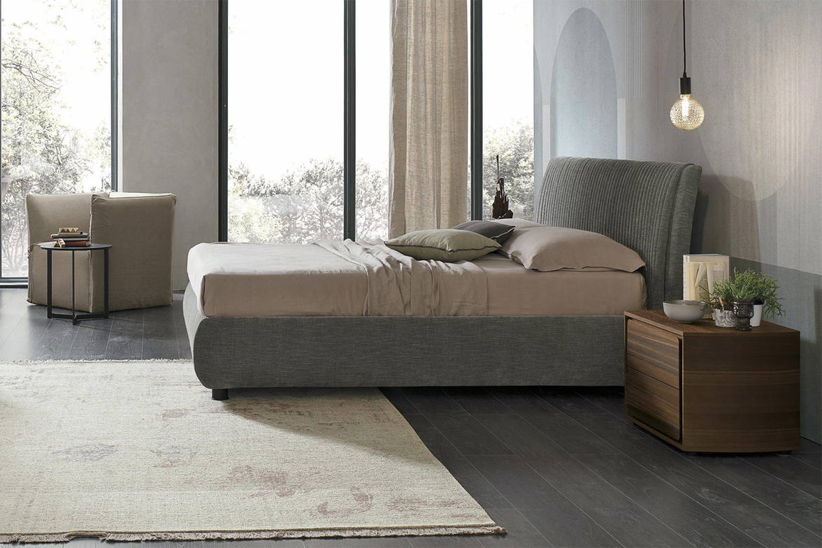 Marlena bed side view Marlena bed side view