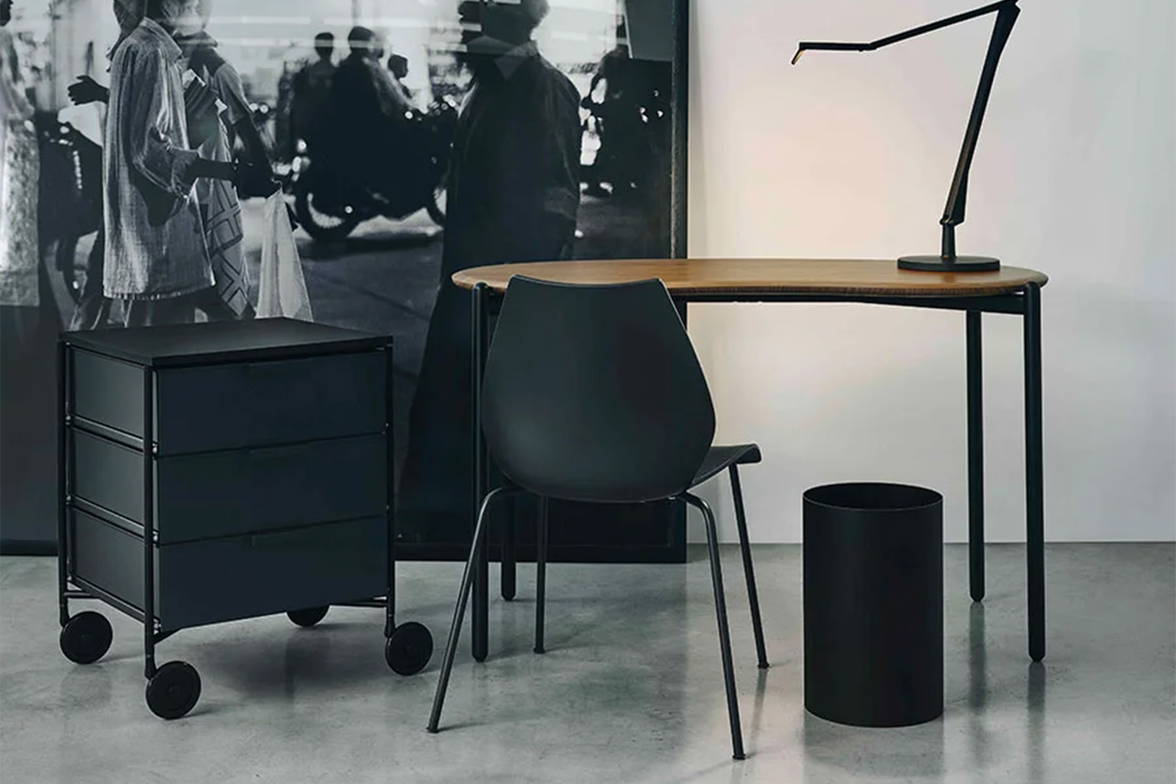 Maui dining chair with the Lunat Desk and Aledin Table Lamp Maui dining chair with the Lunat Desk and Aledin Table Lamp