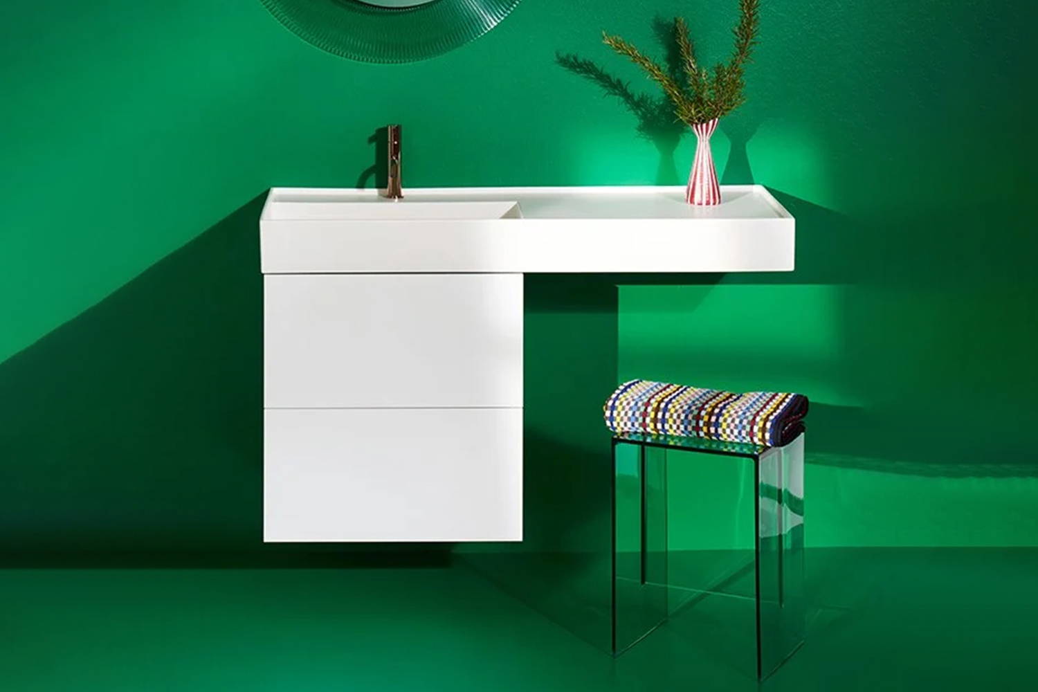 Max-Beam End Table by Kartell | room service 360°