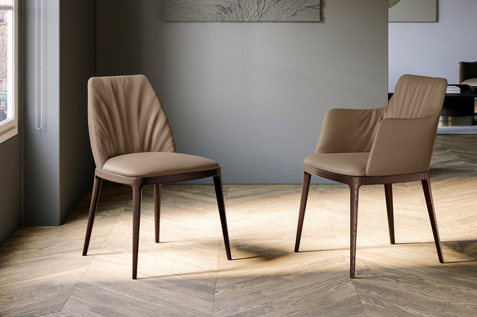 Max deluxe wood dining chair designed by Antoy Filips for eforma