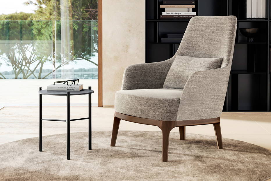 Max lounge chair designed by Antoy Filips for eforma