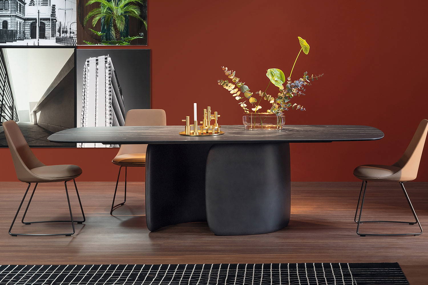 Mellow Dining Table