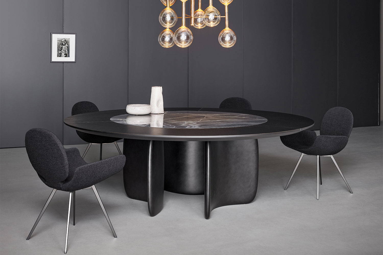 The Mellow ST round dining table Bartoli Design for Bonaldo.