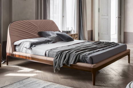 Michelangelo bed by Tonin Casa