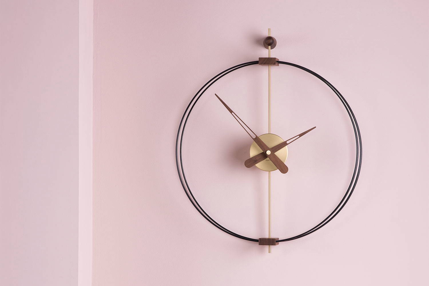 Micro Barcelona Clock