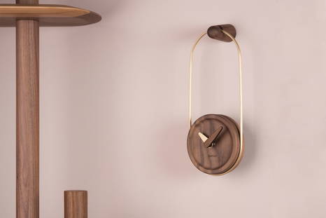 Micro Eslabon clock by Nomon
