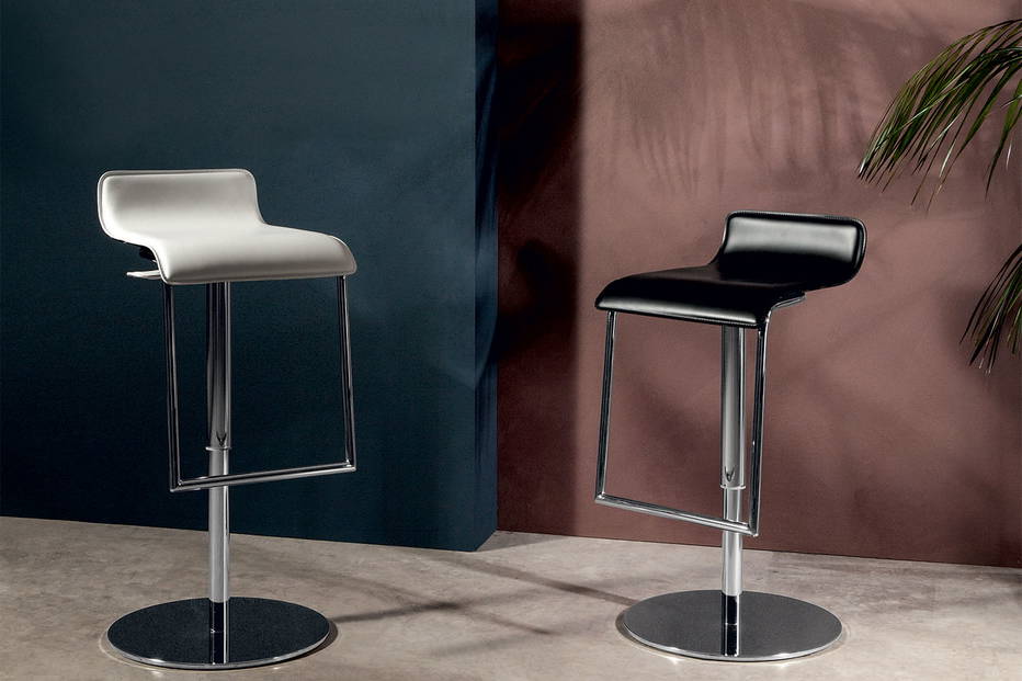 Milano bar stools by Tonin Casa