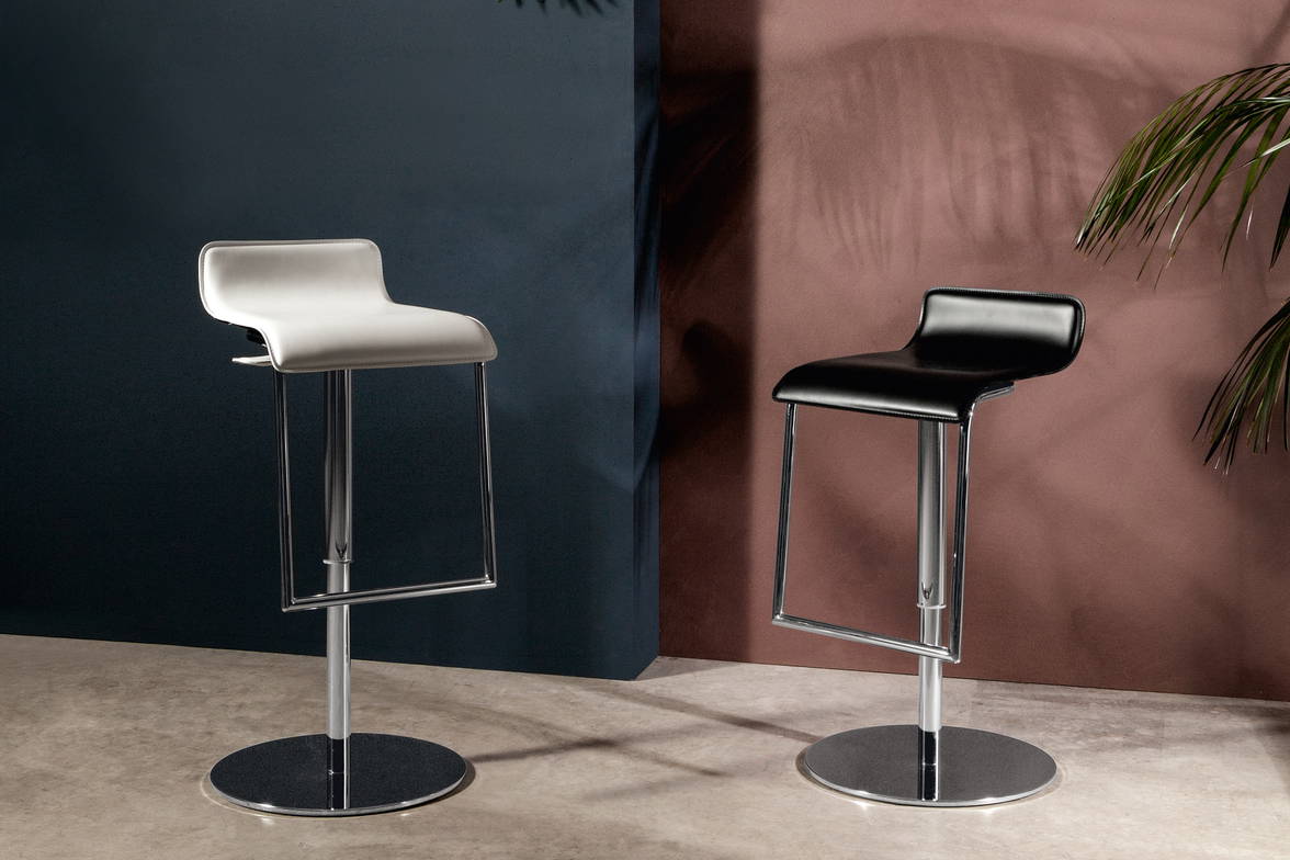 Milano bar stools by Tonin Casa Milano bar stools by Tonin Casa