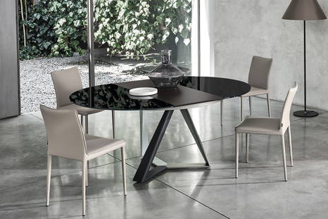 Millennium round extension dining table Designed by Pocci & Dondoli for Bontempi Casa