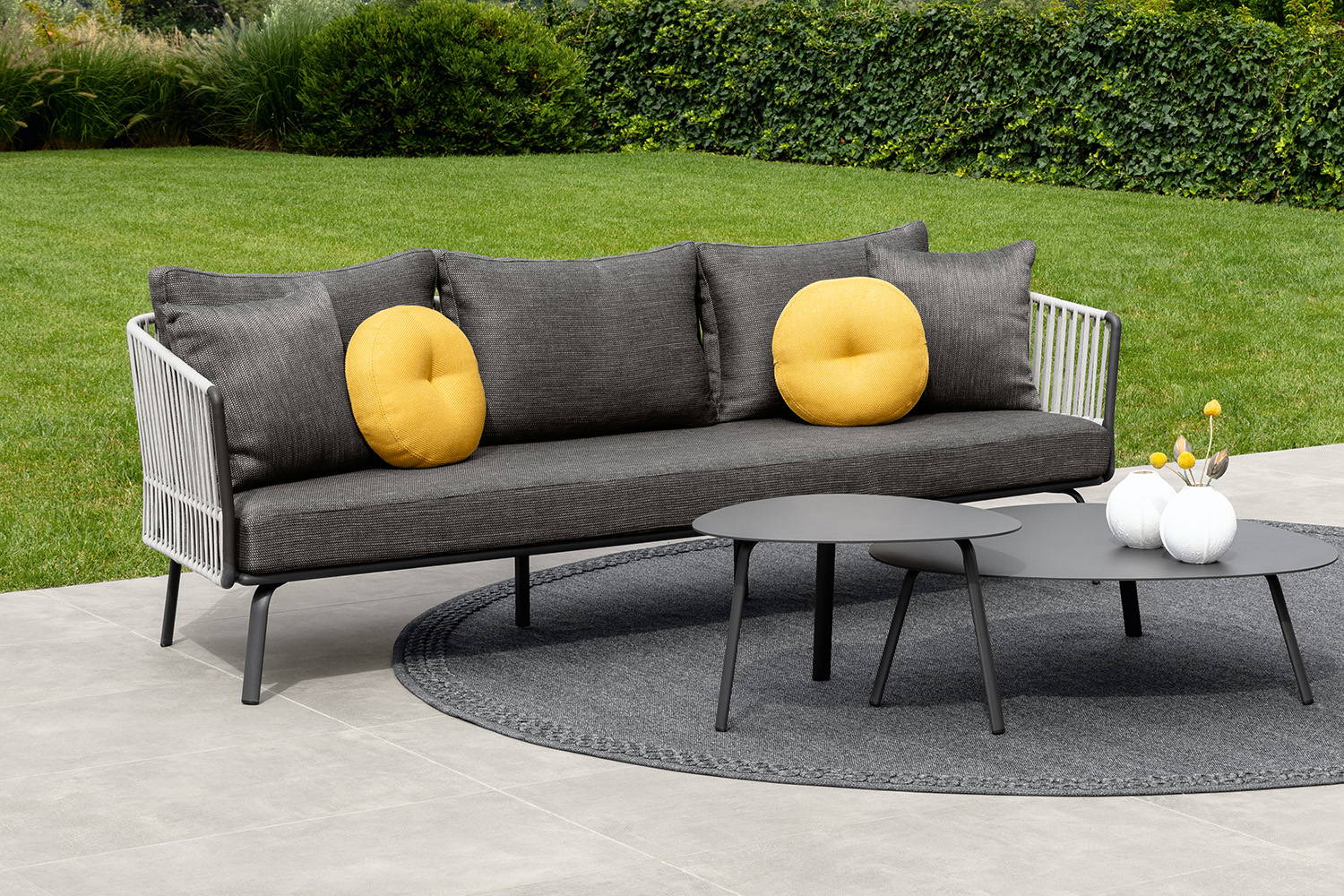 Milo Sofa