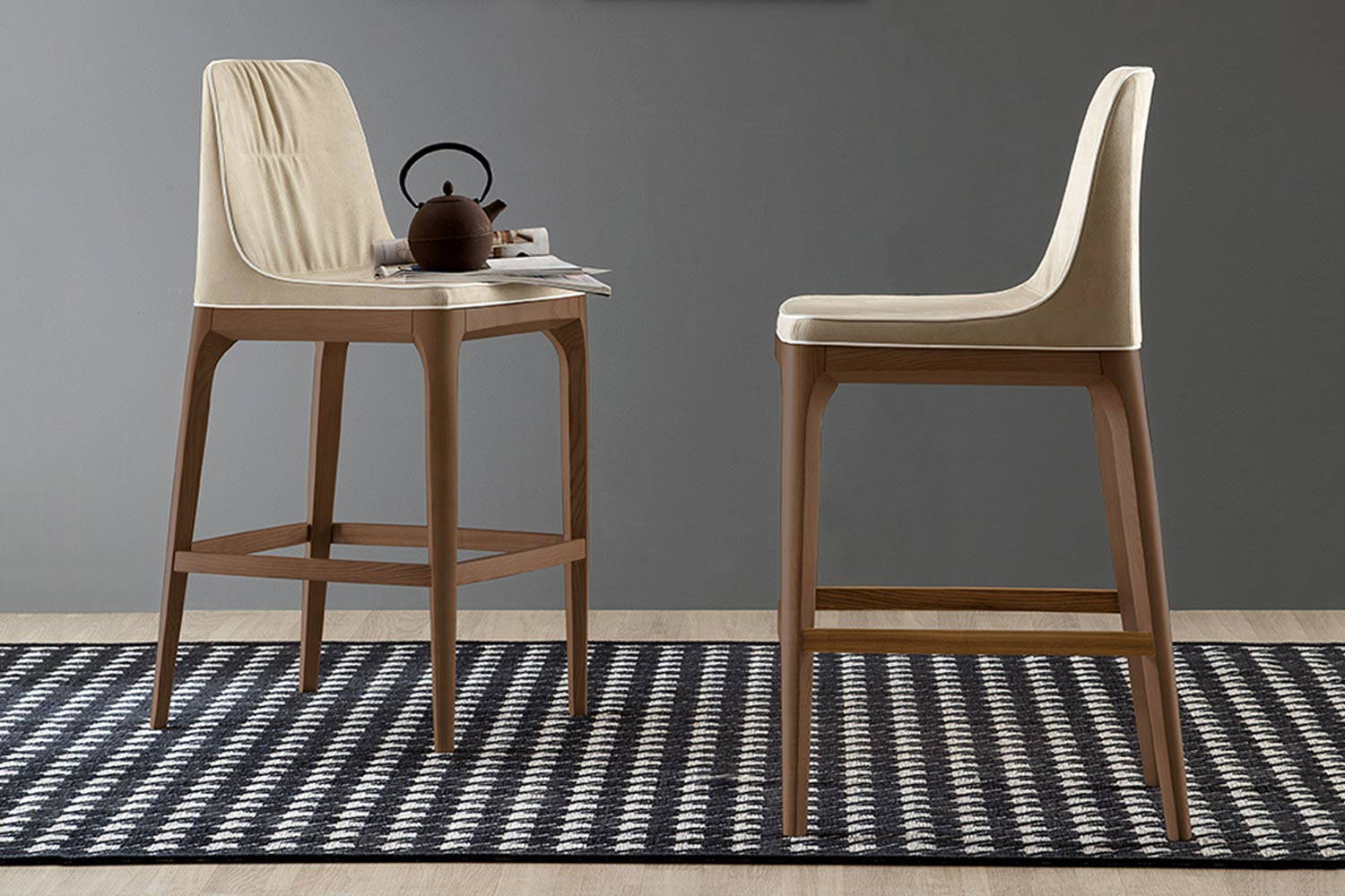 Mivida Bar Stool