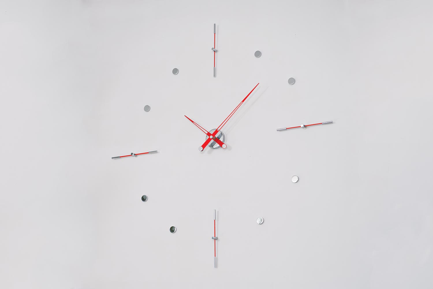 Mixto I clock with Chrome steel box, red steel hands and Chrome / red time signals