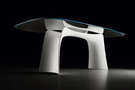 Moonlight dining table by Midj low view 