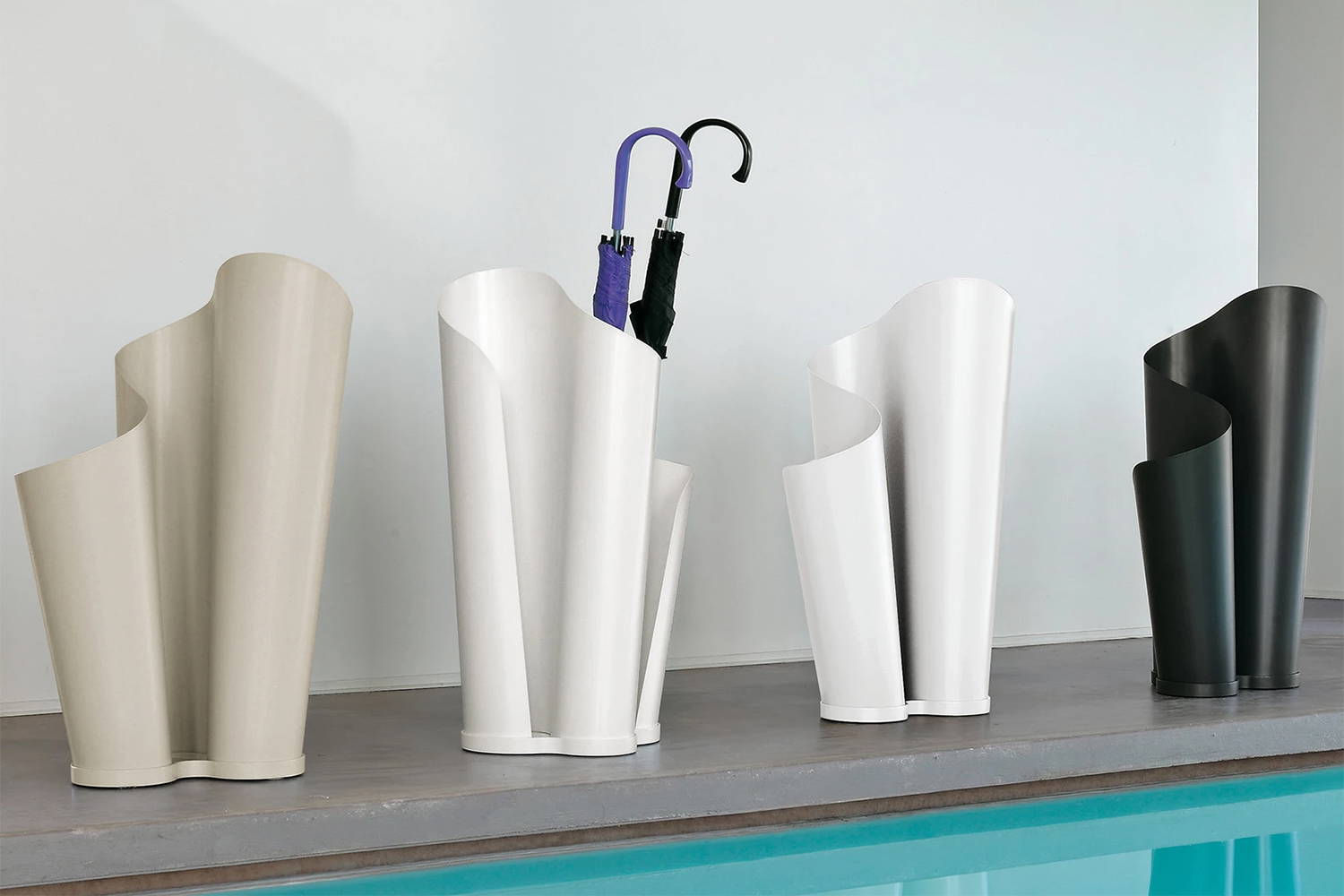 Narciso Umbrella Stand by Tonin Casa | room service 360°