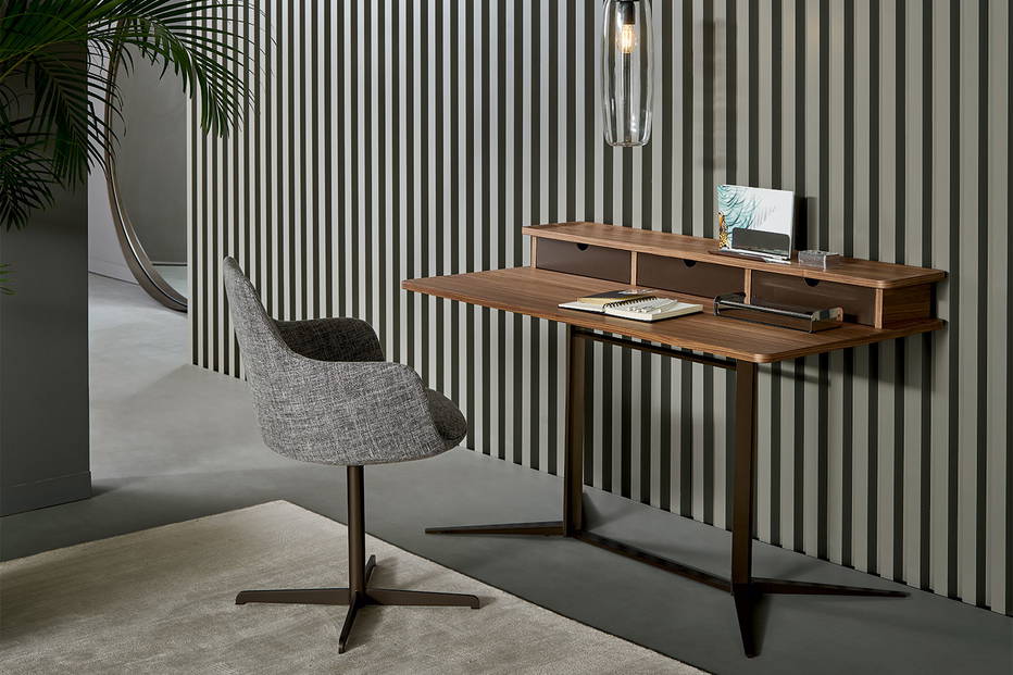 Three drawer version of the Nelson  vanity desk.