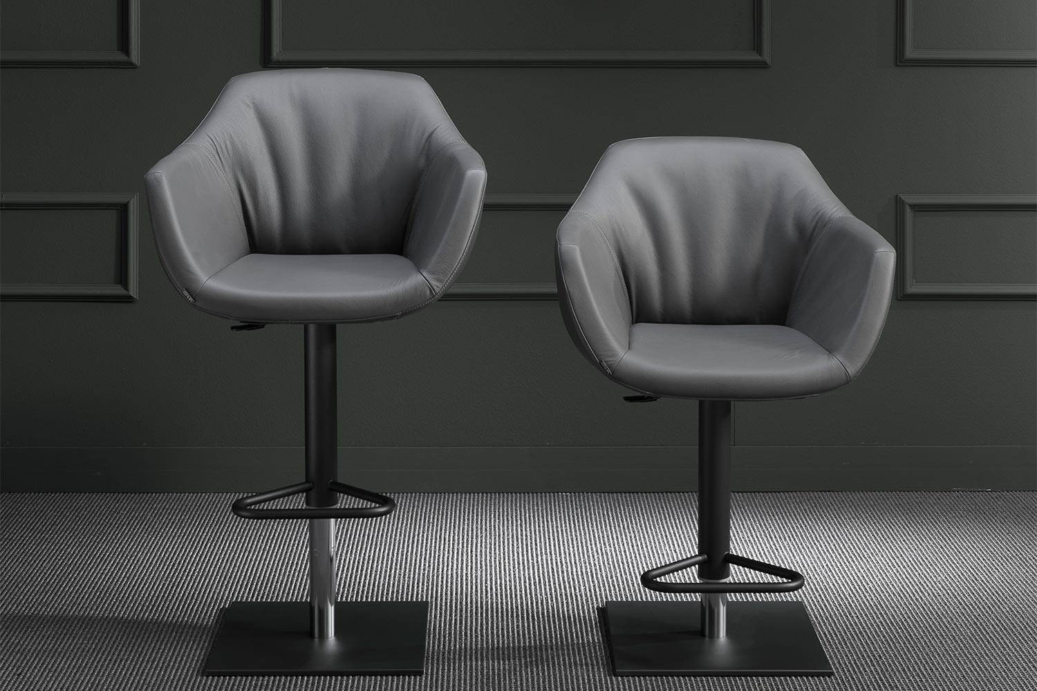 Nemo adjustable bar stools by Ozzio Italia