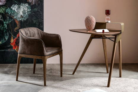 Nipper vanity table by Tonin Casa