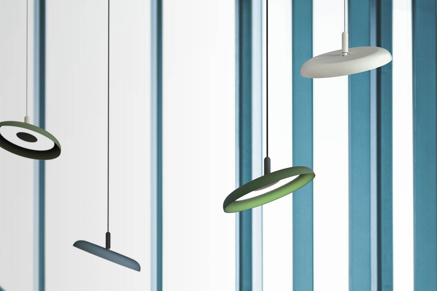 Nivel Pendant Light