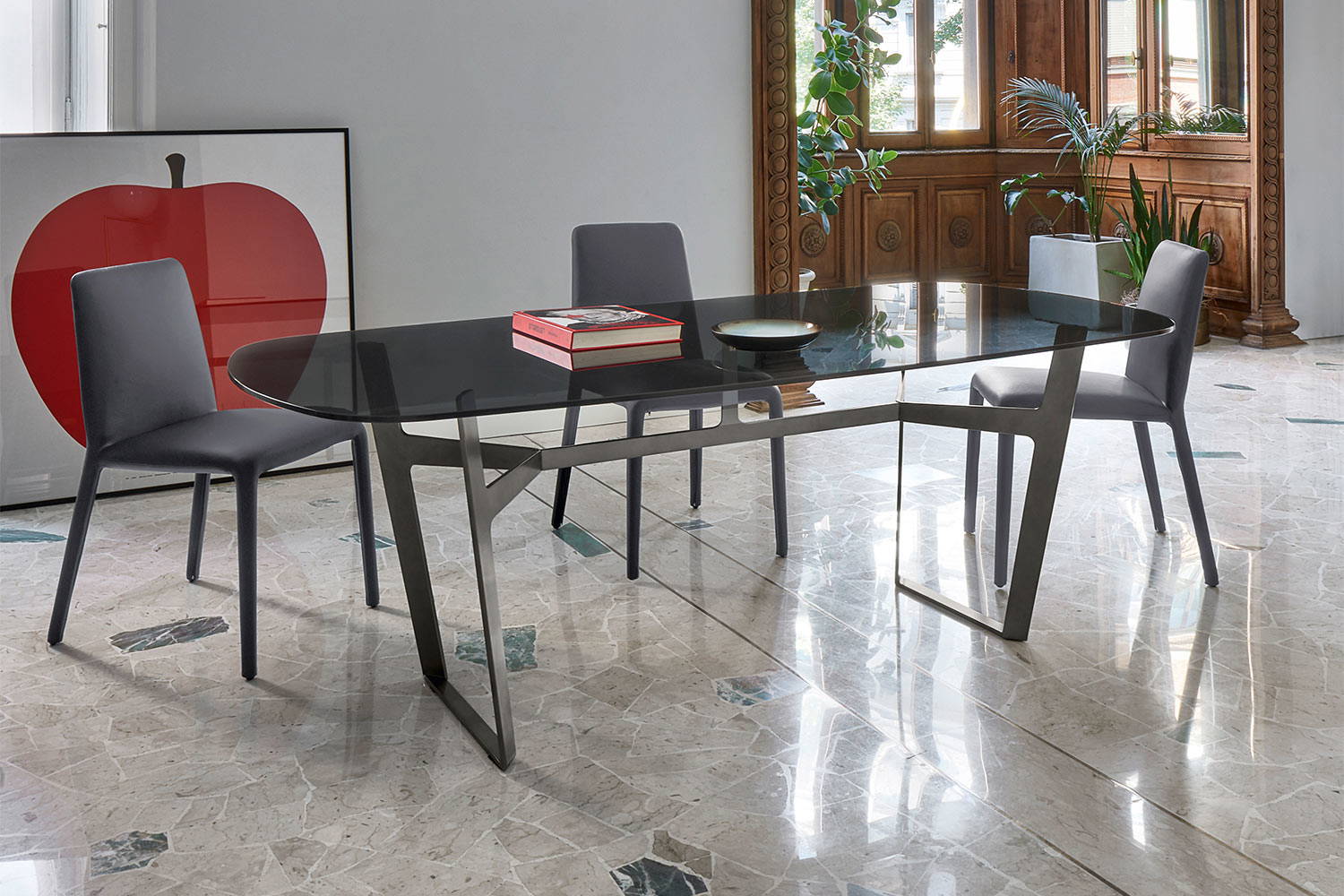 Obi Dining Table