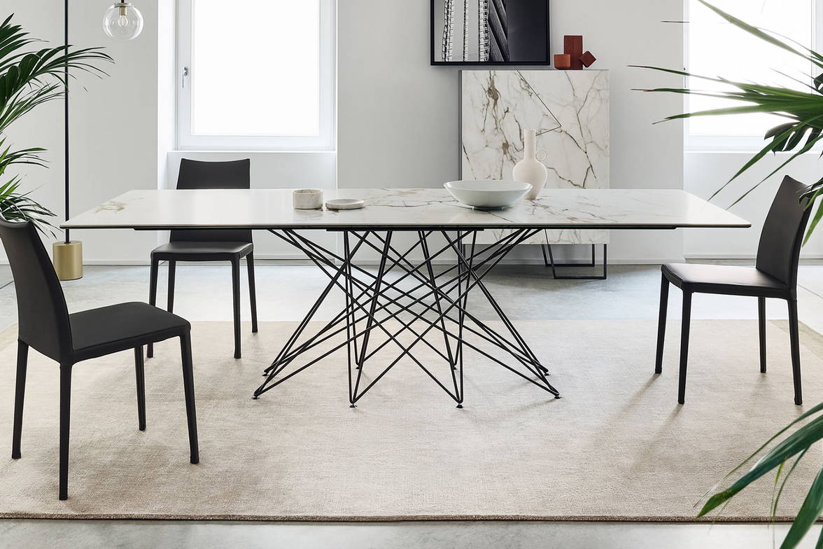 Octa dining table by Bonaldo Octa dining table by Bonaldo