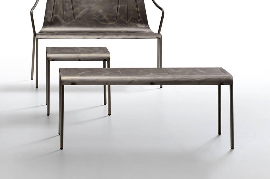 Ola coffee table with Ola end table by Midj