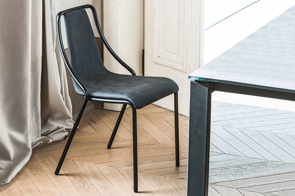 Ola dining chair by Midj Ola dining chair by Midj