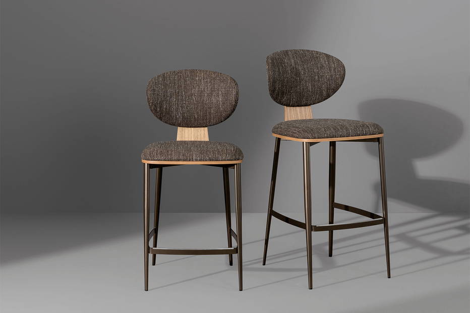 Olos Too Bar Stool