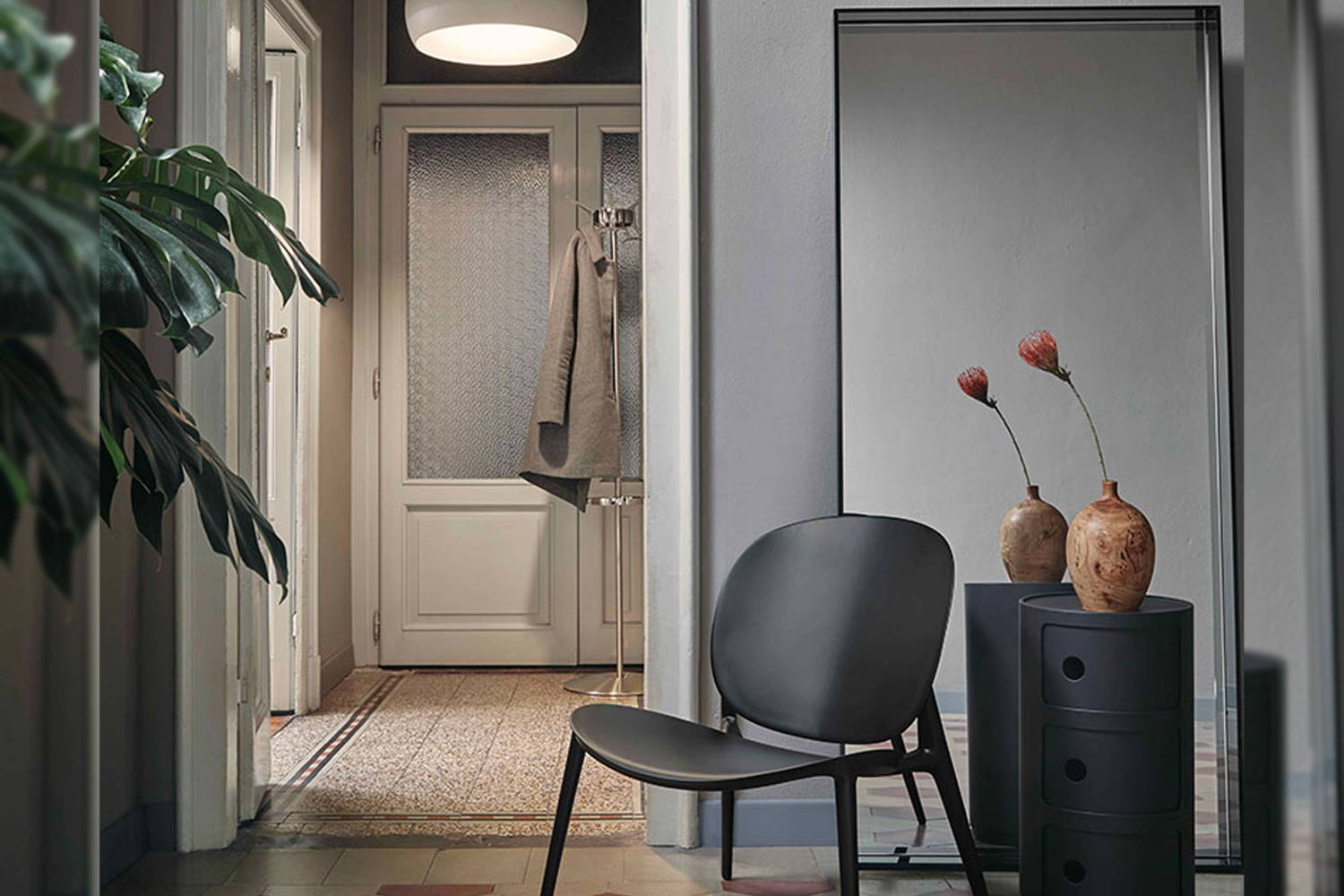 Only Me Mirror by Kartell | room service 360°