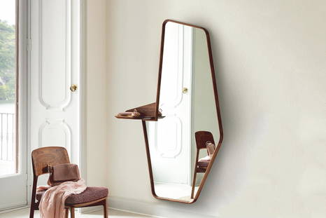 The Ops 3 Mirror with the Emma dining chair.
