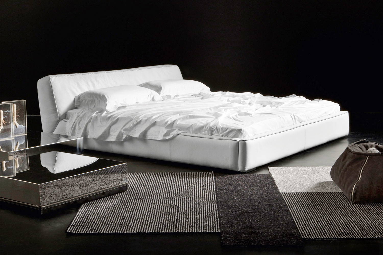 Oxer Night Bed