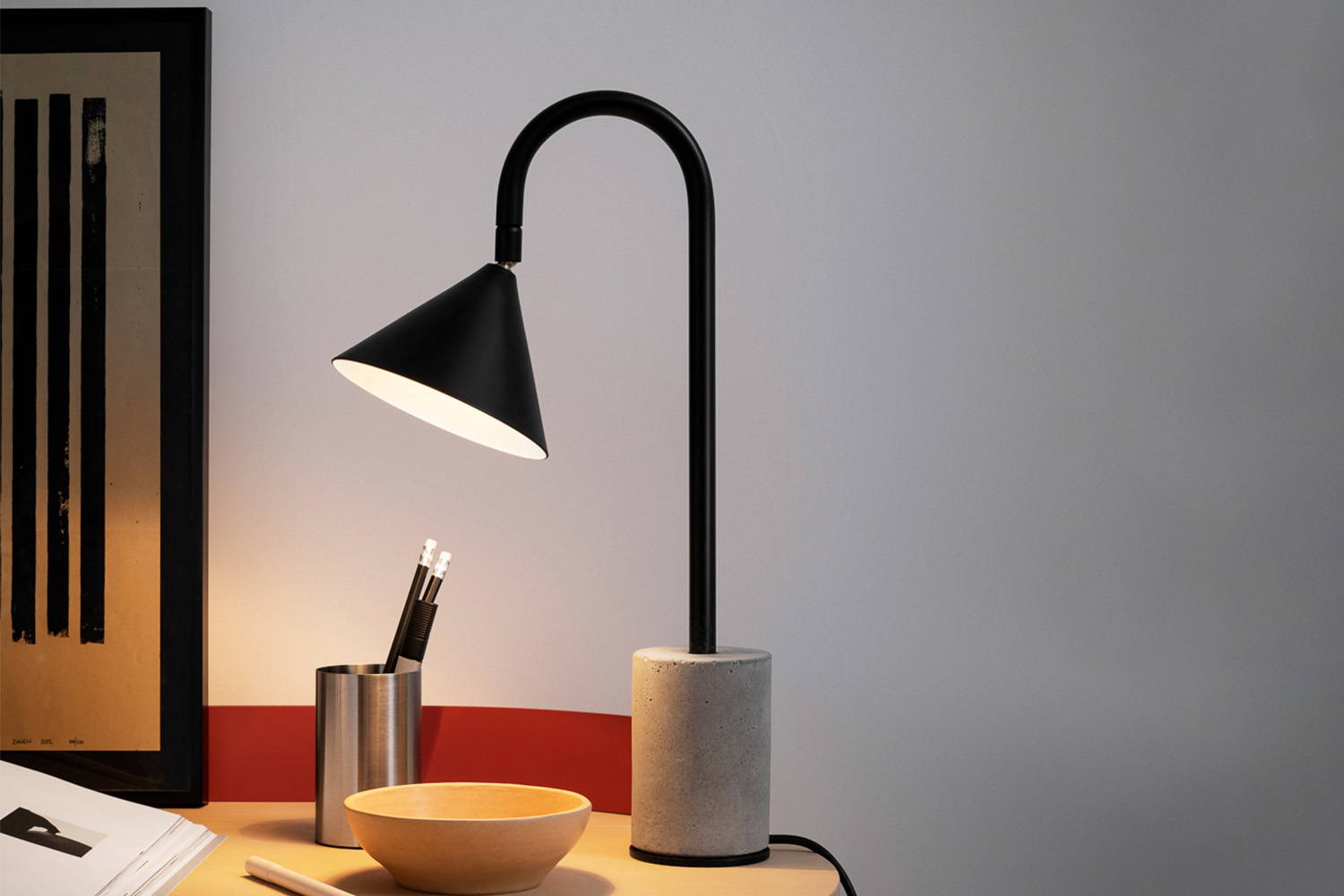 Ozz Desk Lamp