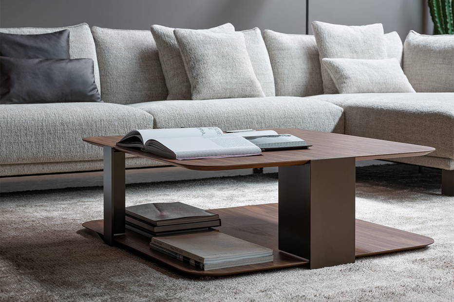 The Paddle coffee table by Mauro Lipparini for Bonaldo.