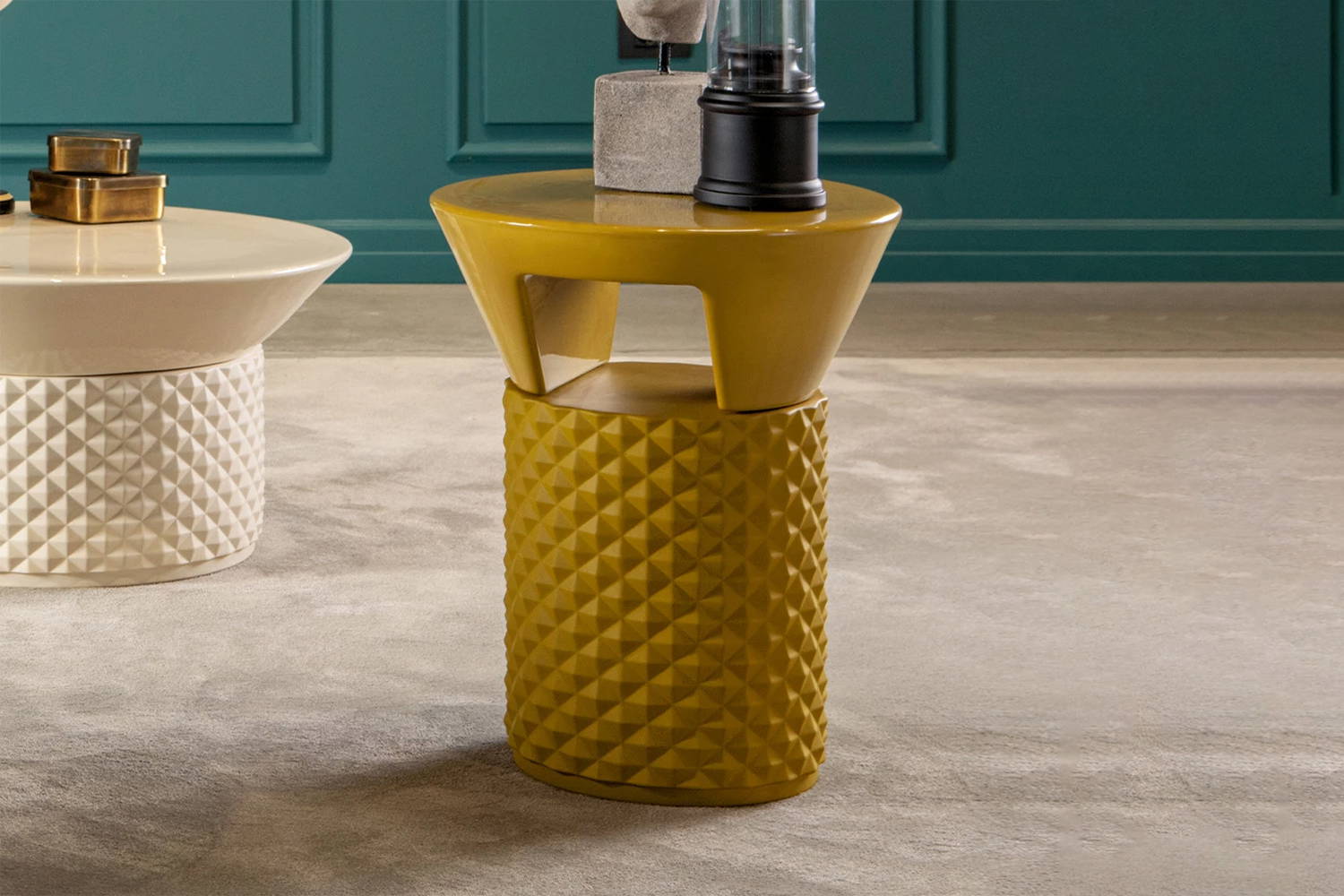 Palmbeach End Table from Tonin Casa
