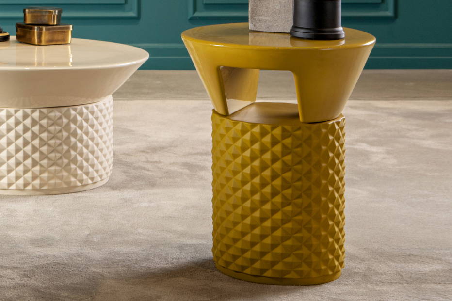 Palmbeach End Table from Tonin Casa