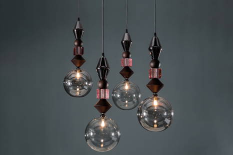 Pandora chandelier with Platinum / Heat Treated / Pink Glass color