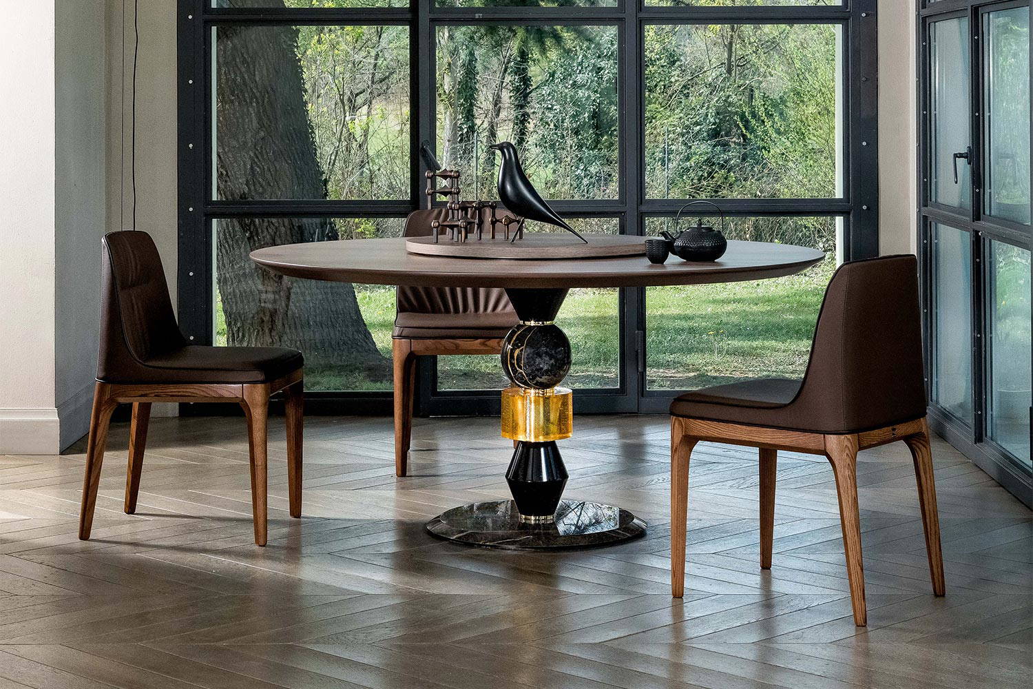 Pandora Dining Table