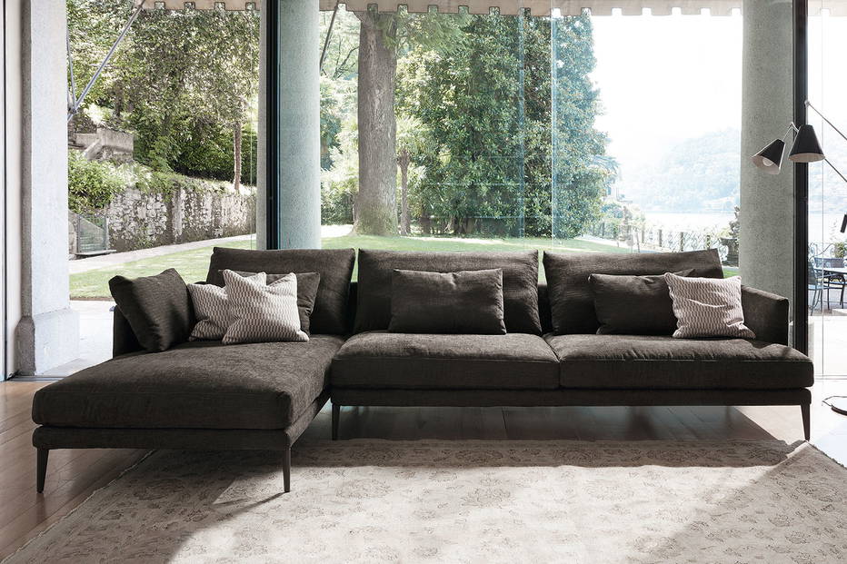 Paraiso Sectional Sofa With Chaise