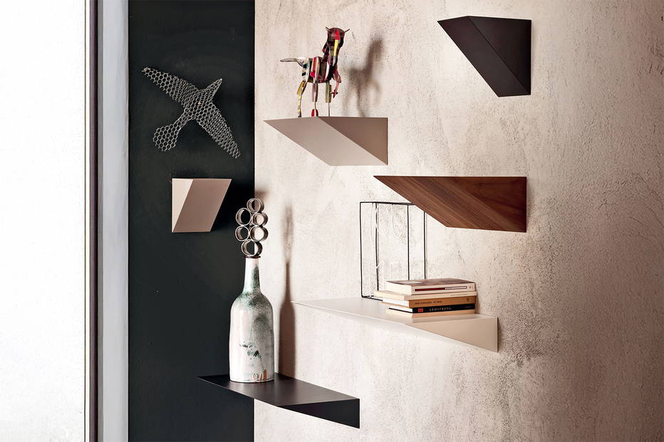 Pendola wall shelves by Cattelan Italia
