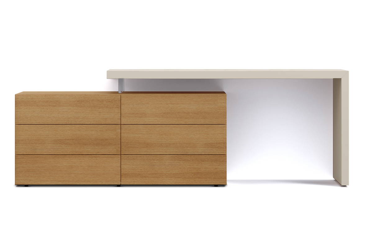 People Dresser with Domino Desk with a frassino miele and Seta matte lacquer finishes. People Dresser with Domino Desk with a frassino miele and Seta matte lacquer finishes.
