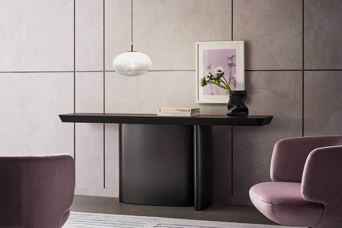 The Pepita pendant light with the One console table. The Pepita pendant light with the One console table.