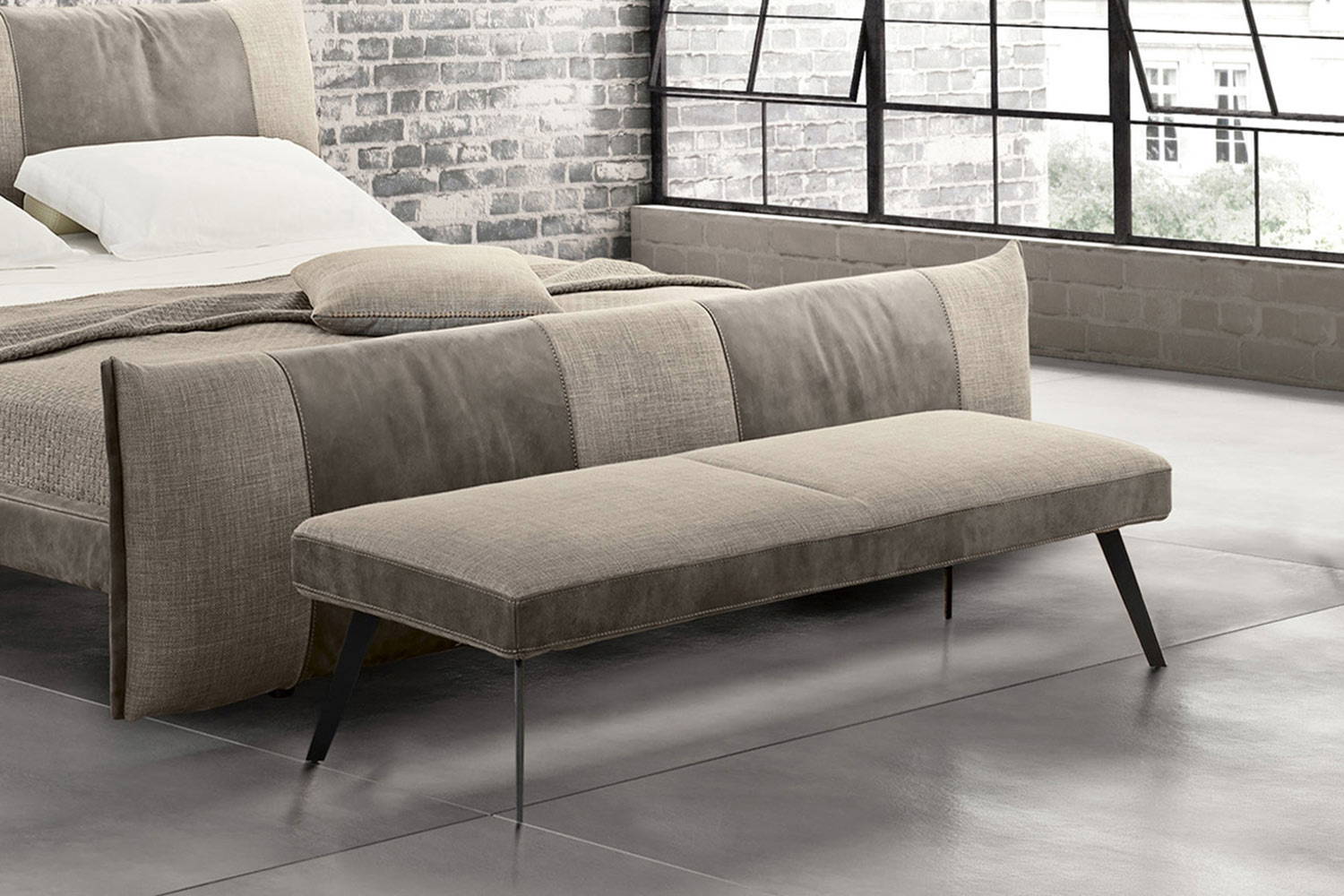 Pepper bench by Gamma (two-tone upholstery)