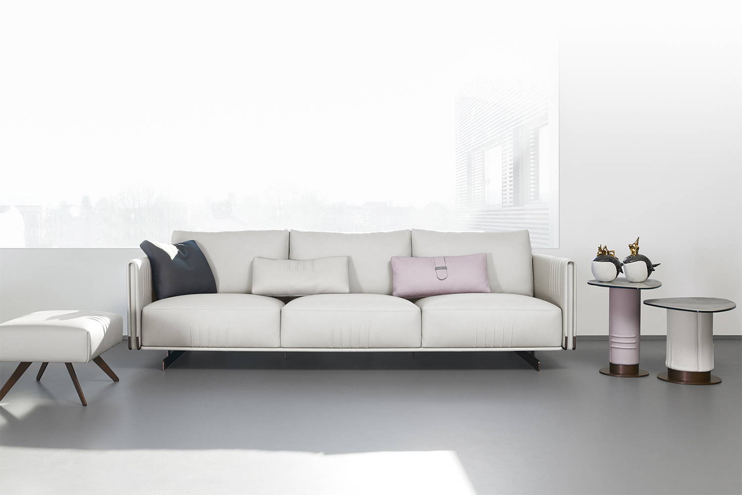 GMM Philly Sofa by Gamma Arredamenti | room service 360°