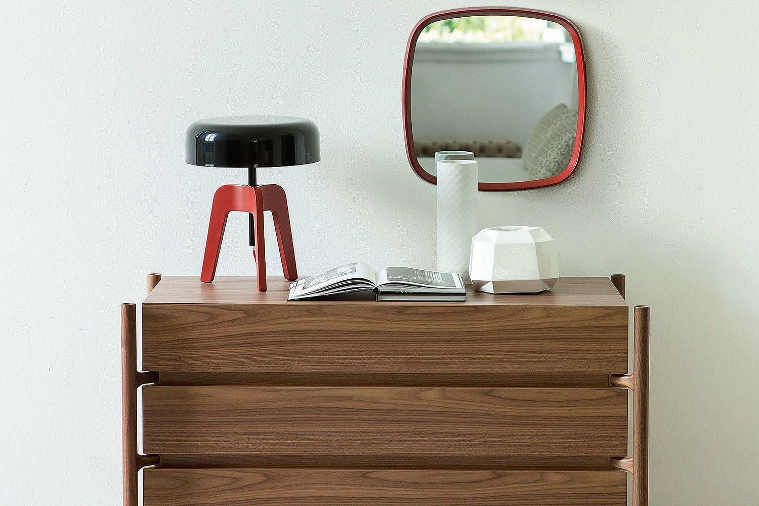 Pileo Table Lamp