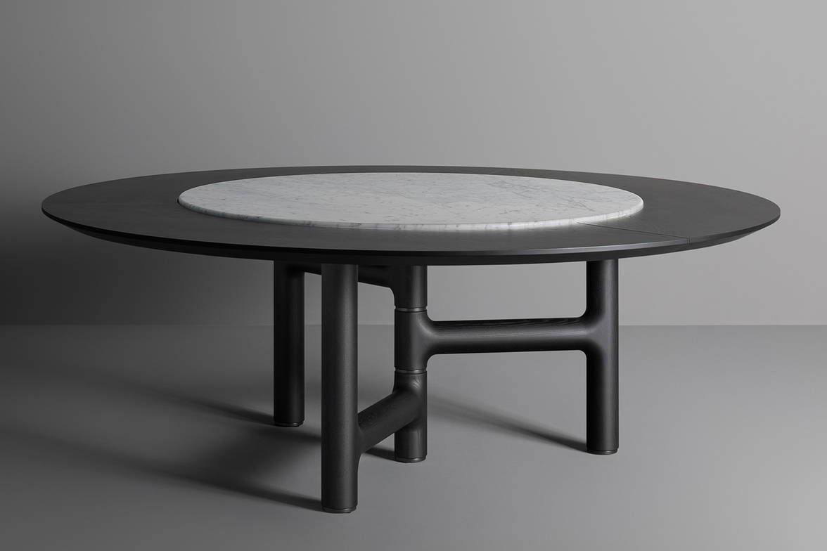 The Pivot ST round dining table by Marconato & Zappa for Bonaldo. The Pivot ST round dining table by Marconato & Zappa for Bonaldo.