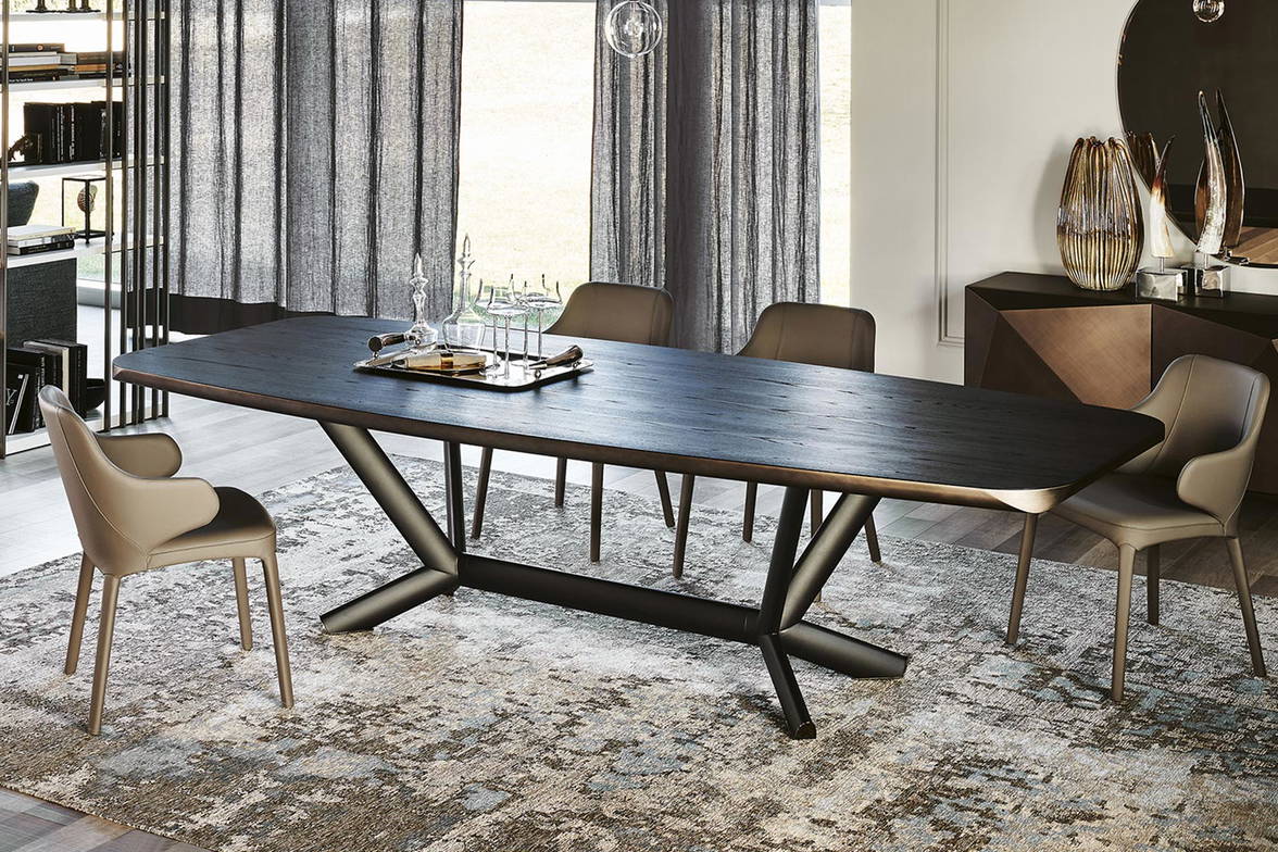 Planer Wood dining table with Wanda armchairs Planer Wood dining table with Wanda armchairs