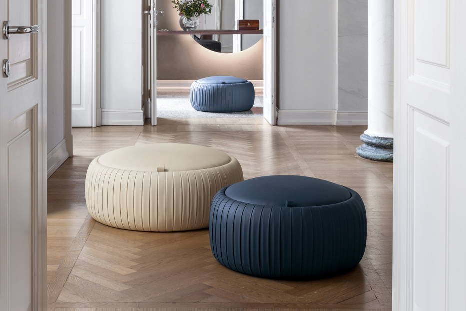 Plisse poufs with storage in modern home
