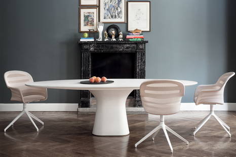 Podium oval dining table designed by Shannon Sadler for Bontempi Casa
