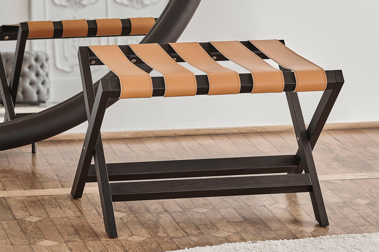 Portavaligie Luggage Rack by Porada